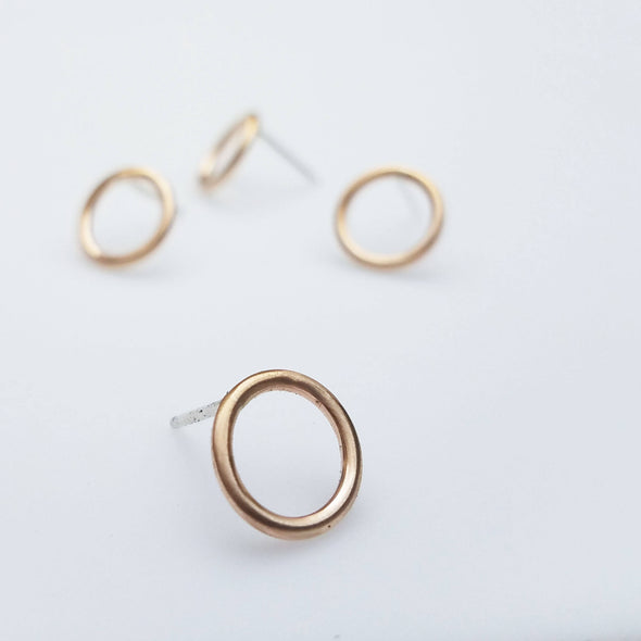 Circle Studs in 14k Gold Fill - Queens Metal
